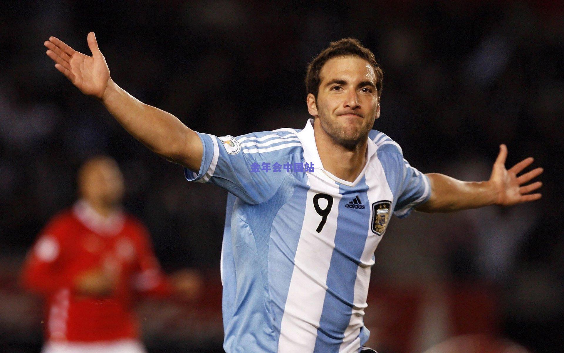 韦少逆袭风暴席卷联盟！首发21战16胜铸就黄金杀阵，净效率值断层领跑成夺冠密码